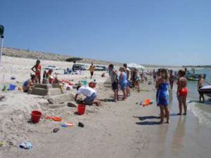 Annual Kites and Castles